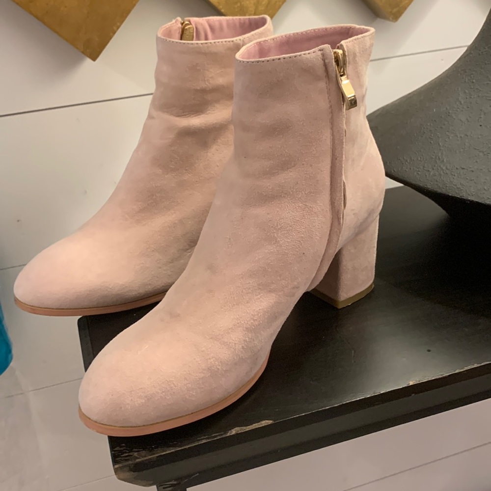 Pale pink suede boots 6.5M 2” heels. Very similiar to Christian Dior brand.